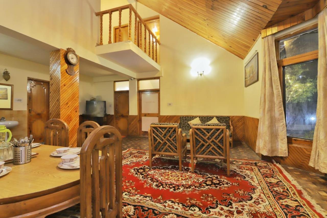 Grey Moustache 4Bhk Villa Manāli Exterior foto