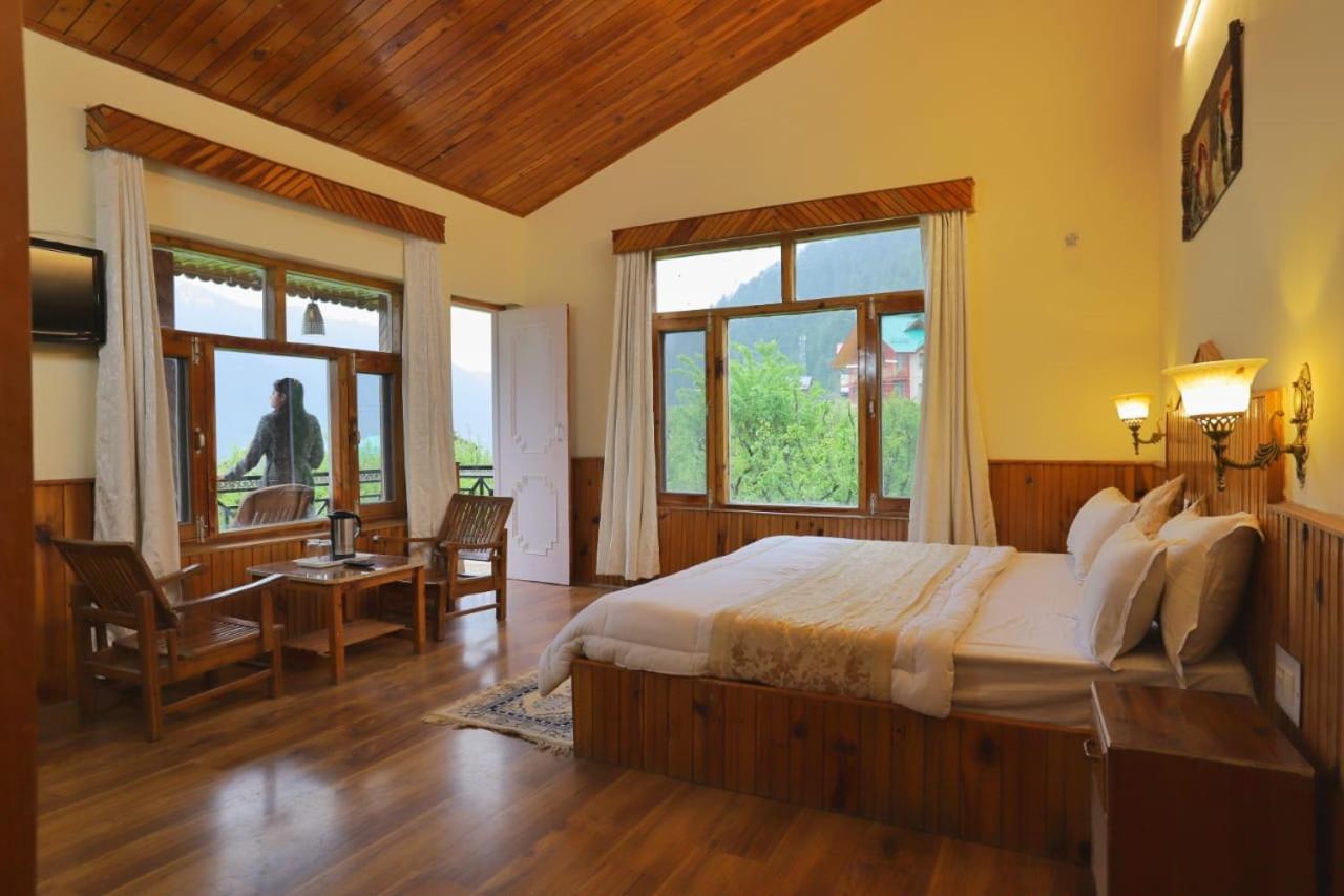 Grey Moustache 4Bhk Villa Manāli Exterior foto