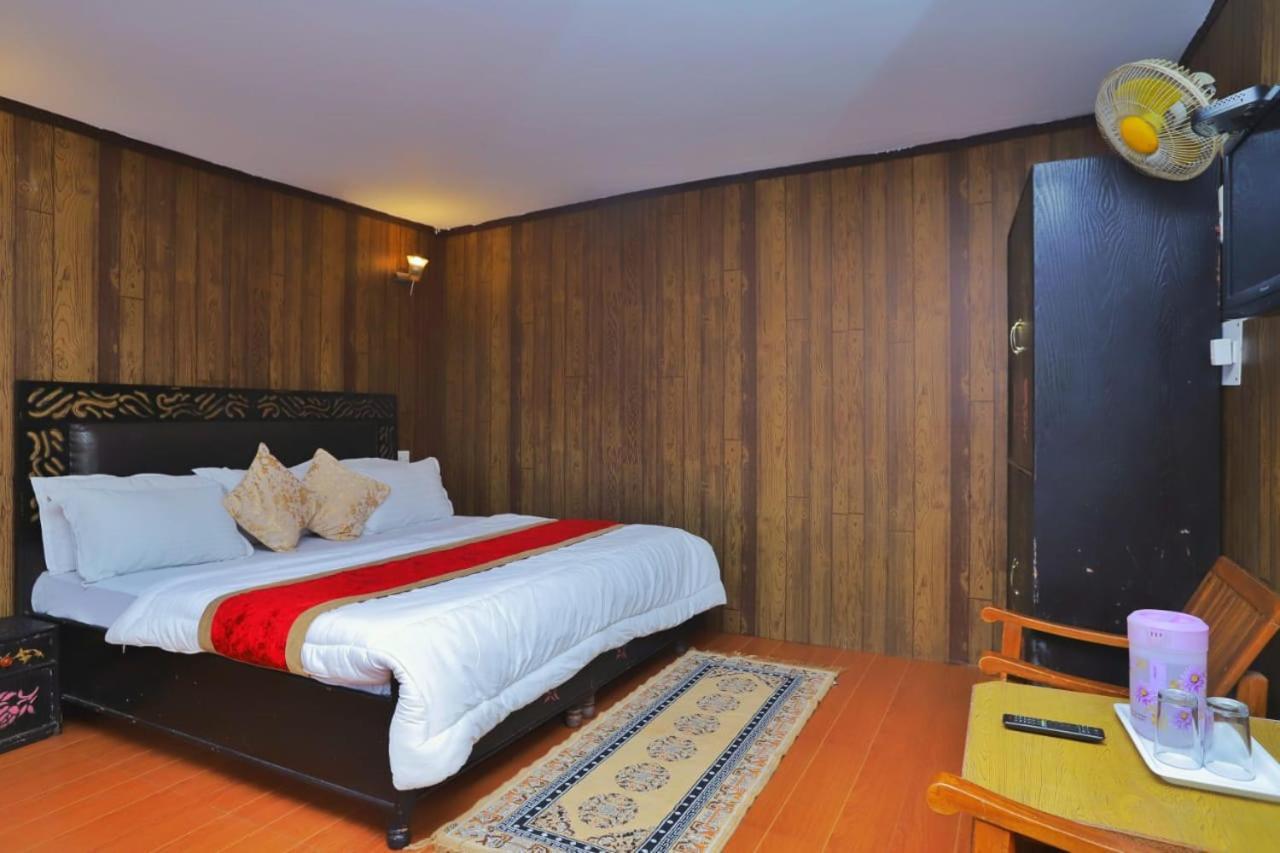 Grey Moustache 4Bhk Villa Manāli Exterior foto
