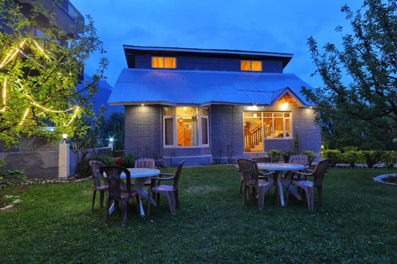 Grey Moustache 4Bhk Villa Manāli Exterior foto